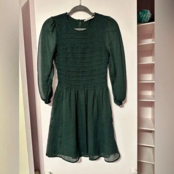 Abercrombie green dotted smocked dress - S - Picture 1 of 1